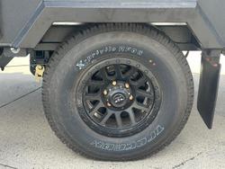 2025 LPT Caravans 1700F- Qb-25