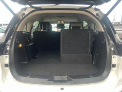 2021 Isuzu MU-X LS-T MY21 4x2 Moonstone White