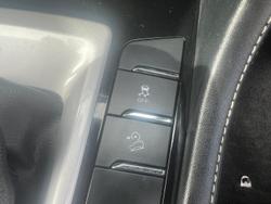 2021 Isuzu MU-X LS-T MY21 4x2 Moonstone White