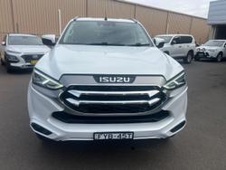 2021 Isuzu MU-X LS-T MY21 4x2 Moonstone White