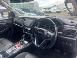 2021 Isuzu MU-X LS-T