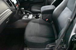 2015 Mitsubishi Pajero GLX