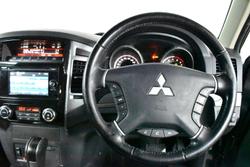 2015 Mitsubishi Pajero GLX