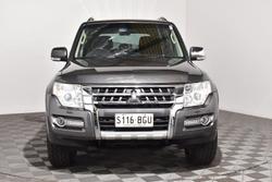 2015 Mitsubishi Pajero GLX