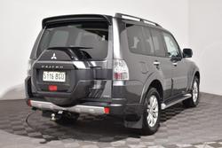 2015 Mitsubishi Pajero GLX