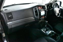 2015 Mitsubishi Pajero GLX