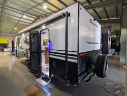 2026 Supreme Classic Tourer 2160_R_K1e1_T