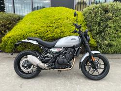 Royal Enfield Guerrilla 450