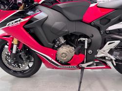2017 Honda CBR1000RRA ABS Fireblade Fireblade Red