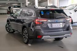 2025 Subaru Outback AWD Touring XT
