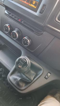 2021 Renault Master Pro 120kW