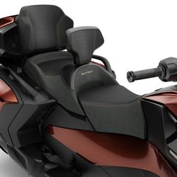 2026 Can-Am Spyder RT Sea-to-Sky Spyder RT Red