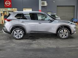 2025 Nissan X-TRAIL ST-L