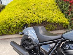 2023 Indian SPORT CHIEF CRUISER STEALTH GRAY