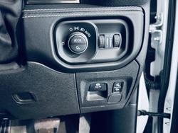 2022 RAM 1500 Limited RamBox DT MY22 4X4 Dual Range Bright White