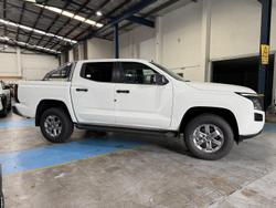 2026 Nissan Navara ST