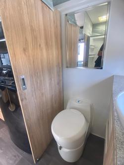 2022 Avan Aspire 555 Poptop