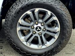 2021 Mitsubishi Triton GLS MR MY22 4X4 Dual Range White