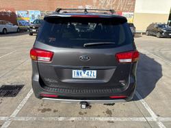 2017 Kia Carnival Platinum