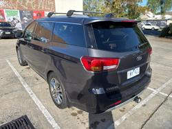 2017 Kia Carnival Platinum