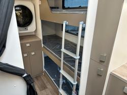 2026 New Age Caravans Road Owl 19' Family Expedition Ro19be Exp My26