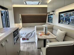 2026 New Age Caravans Road Owl 19' Family Expedition Ro19be Exp My26