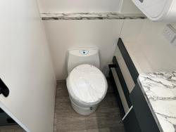 2026 New Age Caravans Manta Ray 15 Ft Expedition