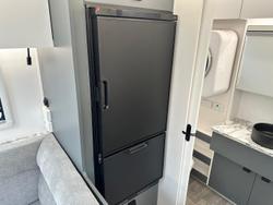 2026 New Age Caravans Manta Ray 15 Ft Expedition