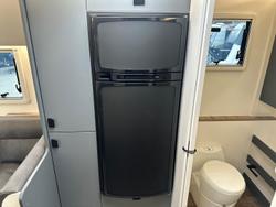 2025 New Age Caravans 20' Manta Ray Mr20er My26
