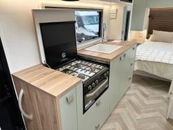 2026 New Age Caravans Manta Ray 18 Ft Expedition Mr18er Exp My26