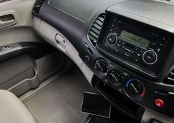 2014 Mitsubishi Triton GLX