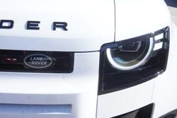 2026 Land Rover Defender 110 D350 X-Dynamic SE