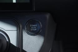 2026 Land Rover Defender 110 D350 X-Dynamic SE