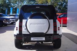 2026 Land Rover Defender 110 D350 X-Dynamic SE