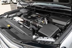 2025 Toyota Landcruiser VX