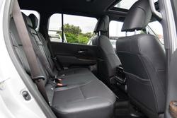 2025 Toyota Landcruiser VX