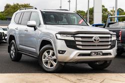 2025 Toyota Landcruiser VX