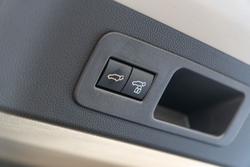 2025 Toyota Landcruiser VX