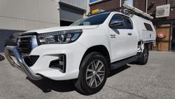 2018 Toyota Hilux SR5 GUN126R 4X4 Dual Range Glacier White