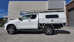 2018 Toyota Hilux SR5 GUN126R 4X4 Dual Range Glacier White