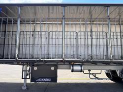 2016 Maxitrans St3 Tri Axle