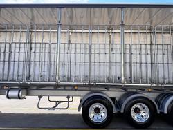 2016 Maxitrans St3 Tri Axle