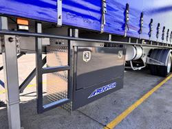 2016 Maxitrans St3 Tri Axle