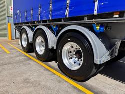 2016 Maxitrans St3 Tri Axle