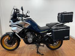 2022 CFMoto 800MT LIMITED EDITION SILVER