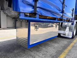 2010 Krueger 32 Pallet Dd