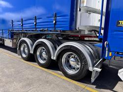 2010 Krueger 32 Pallet Dd