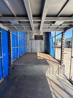 2010 Krueger 32 Pallet Dd