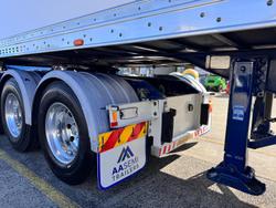 2015 Maxitrans St3 32 Pallet