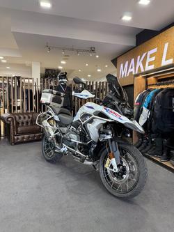 2023 BMW Motorrad R 1250 GS RALLYE LT WHT/RACING BLU MET/RACE RED